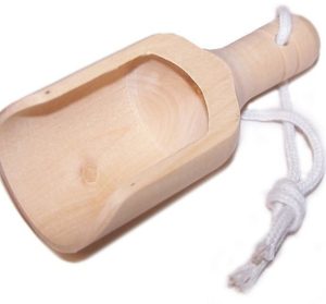 Cuchara de madera para el té.