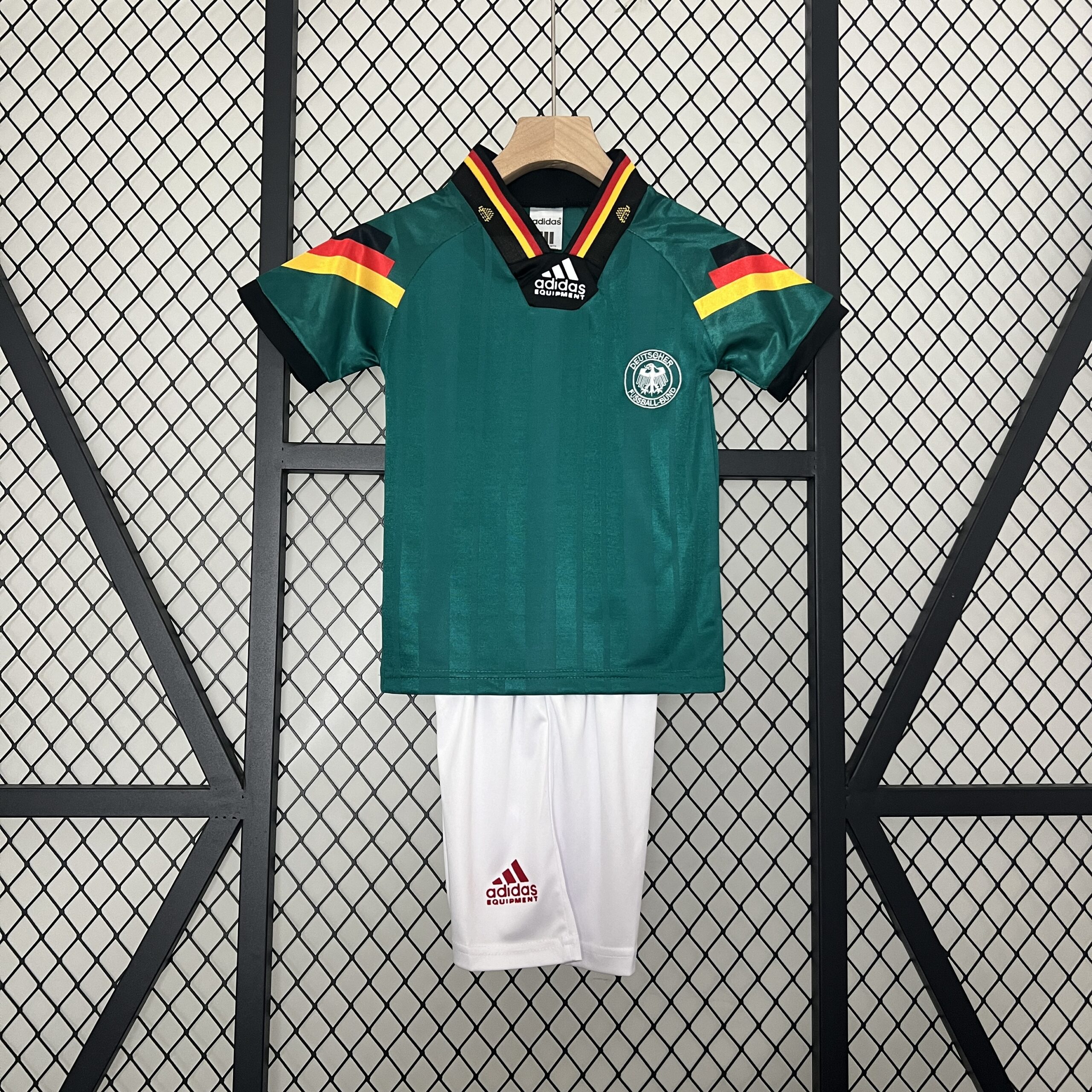 Equipación Niño Alemania 1992 Visitante