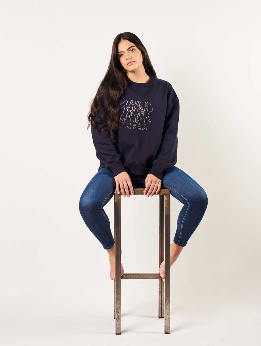 Sudadera feminista azul de algodón orgánico - Imagen 3